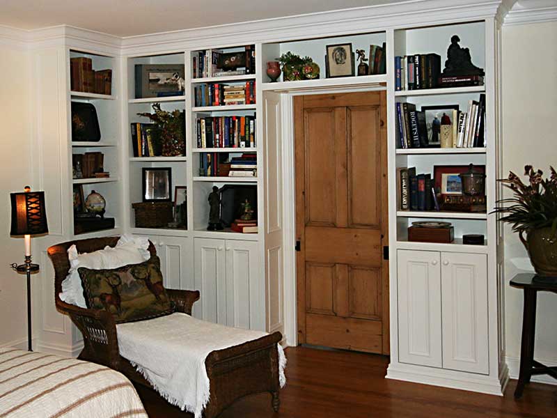 Custom-Cabinets-Shelves